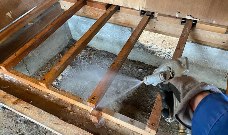シロアリ駆除｜名古屋で大切な住まいを床下から守る防蟻工事