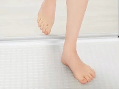 足元がヒヤッとしないキレイサーモフロア