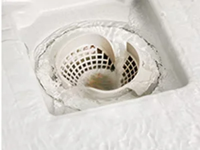 ゴミが簡単にまとめて捨てられる排水口