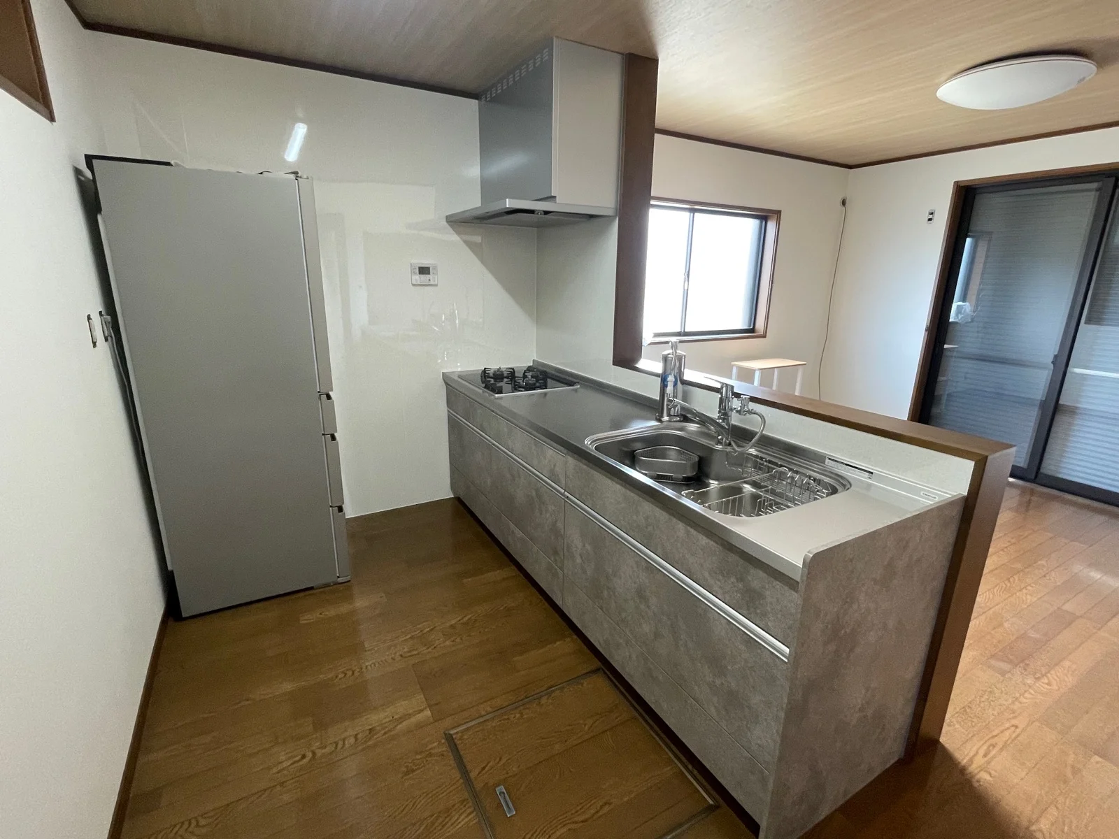 一宮市キッチンリフォーム工事:施工後